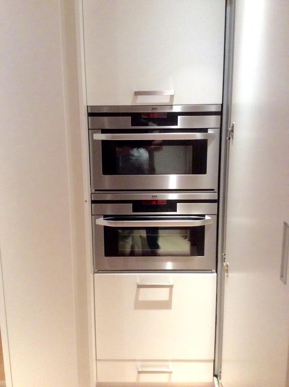 Gunwharf Quays Harbour Apartments 포츠머스 외부 사진