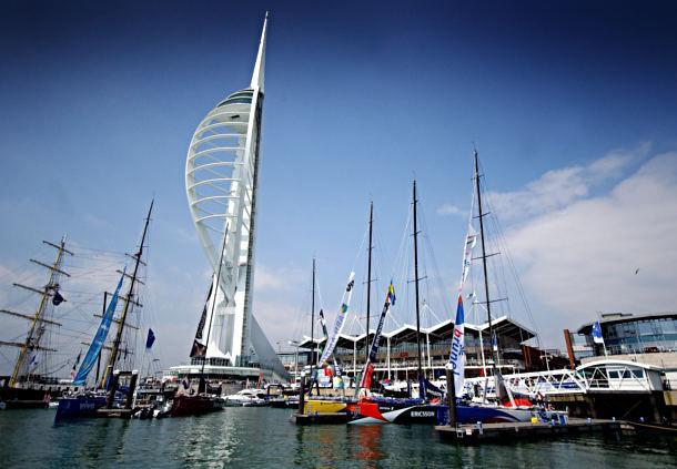 Gunwharf Quays Harbour Apartments 포츠머스 외부 사진